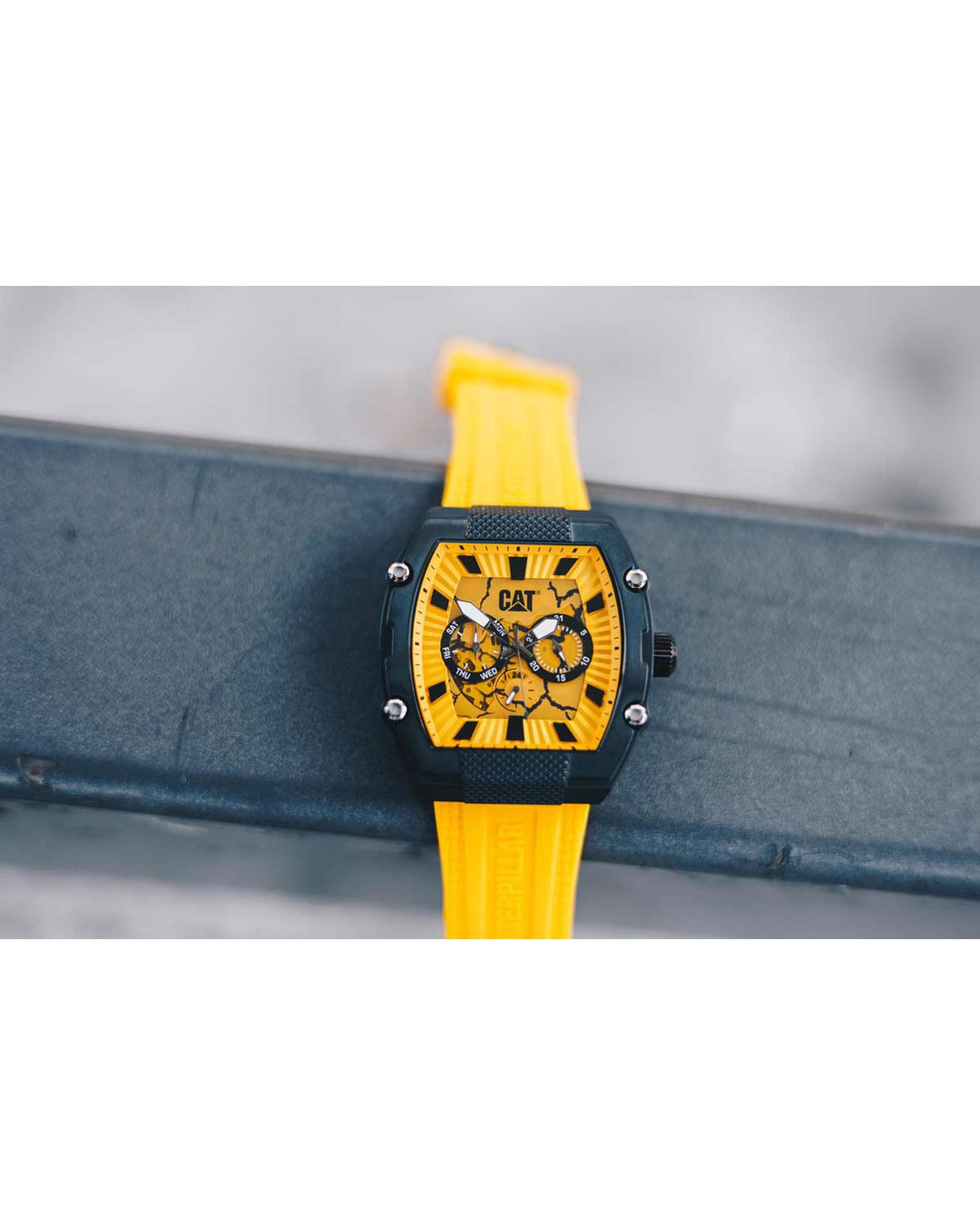 Barrell Yellow Silicone Strap